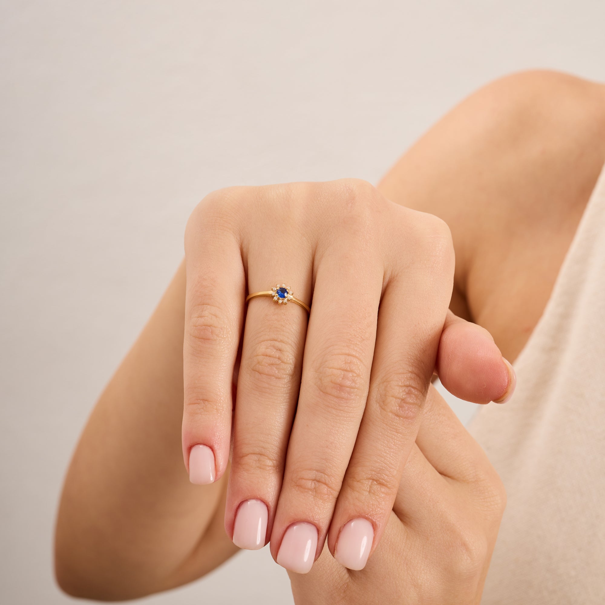 14K Gold Blue Sapphire & Diamond Round Ring – Astra