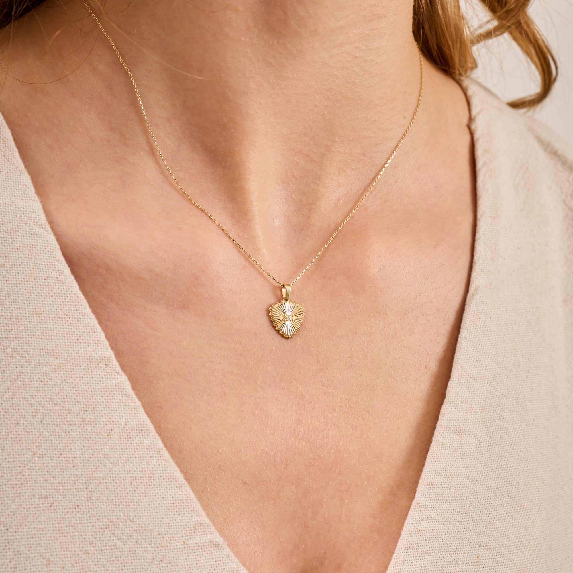 14K Gold Diamond Fluted Shield Necklace – Maris