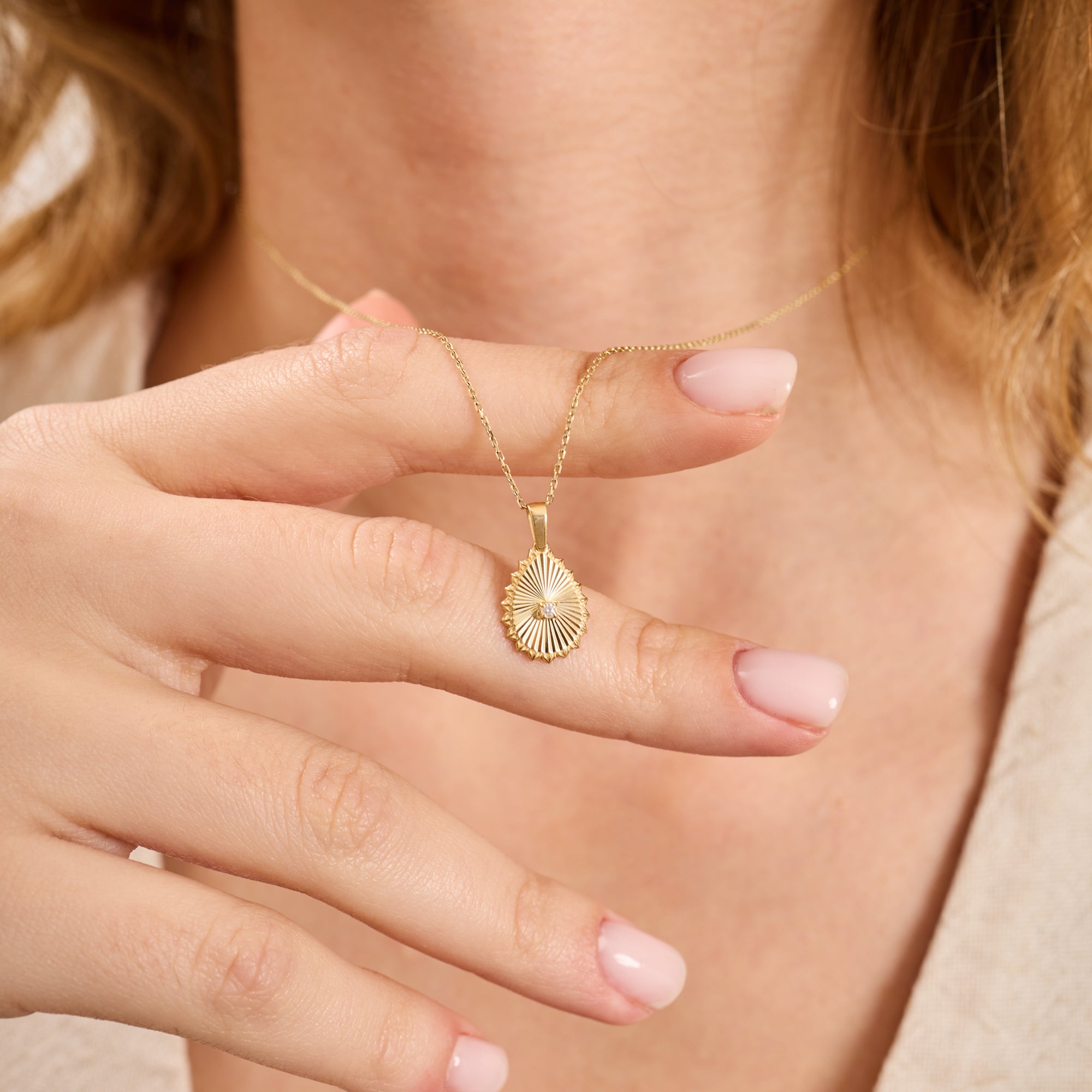 14K Gold Diamond Fluted Teardrop Necklace – Maris