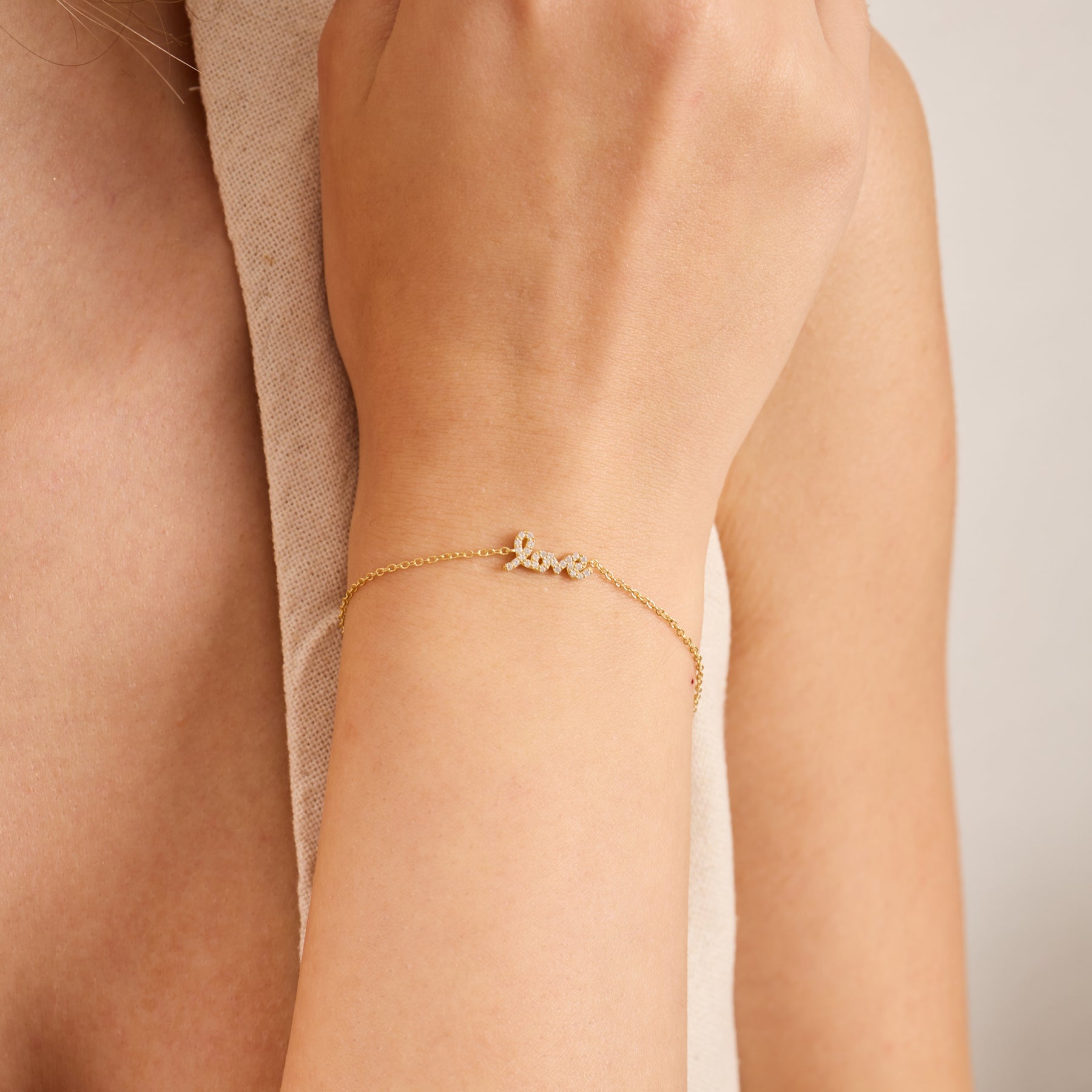 14K Gold Diamond Love Script Chain Bracelet – Rosie