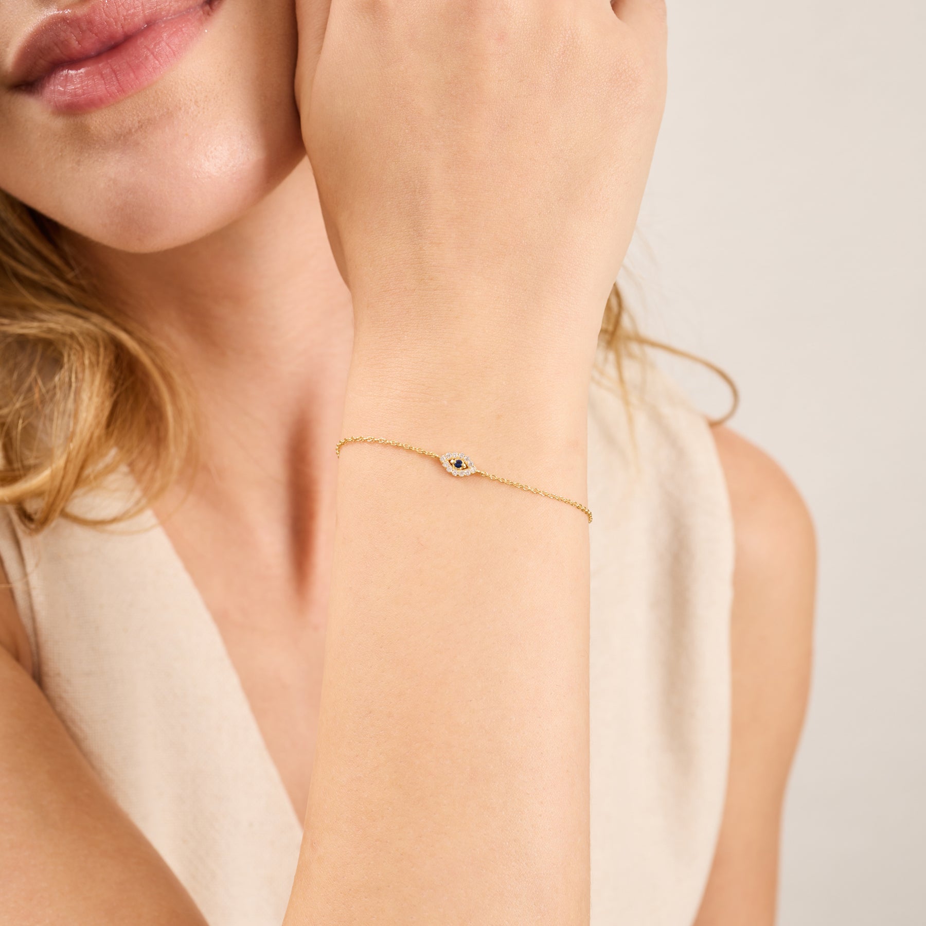 14K Gold Mini Diamond Evil Eye Chain Bracelet – Ivy