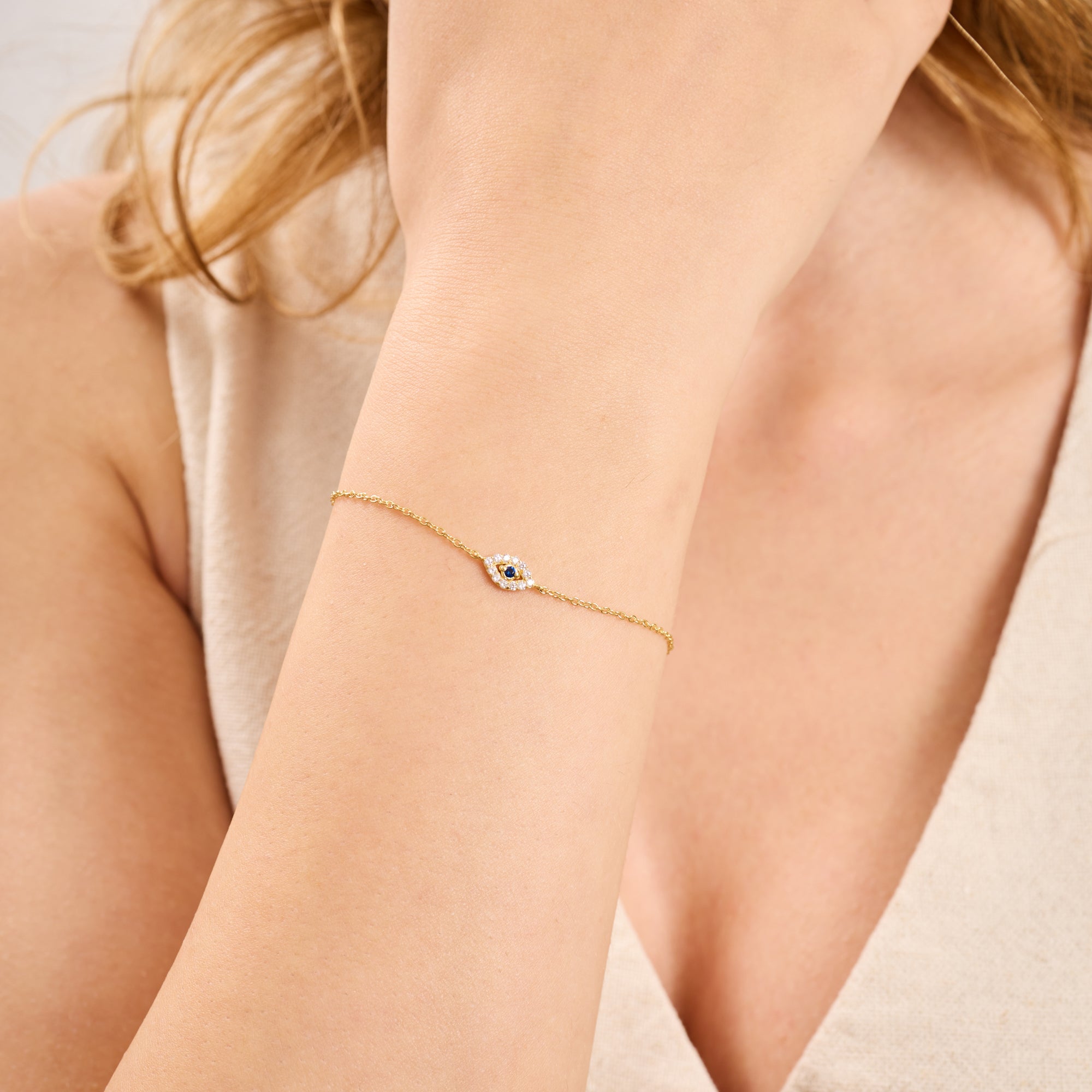 14K Gold Mini Diamond Evil Eye Chain Bracelet – Ivy