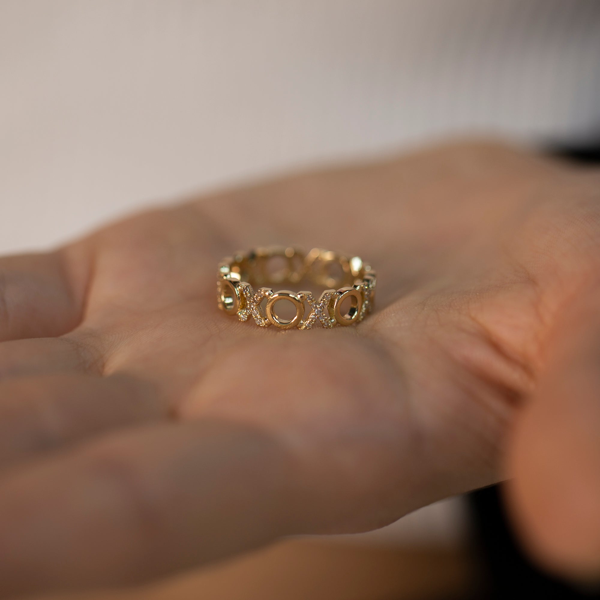 14K Gold XO Diamond Ring – Elveris