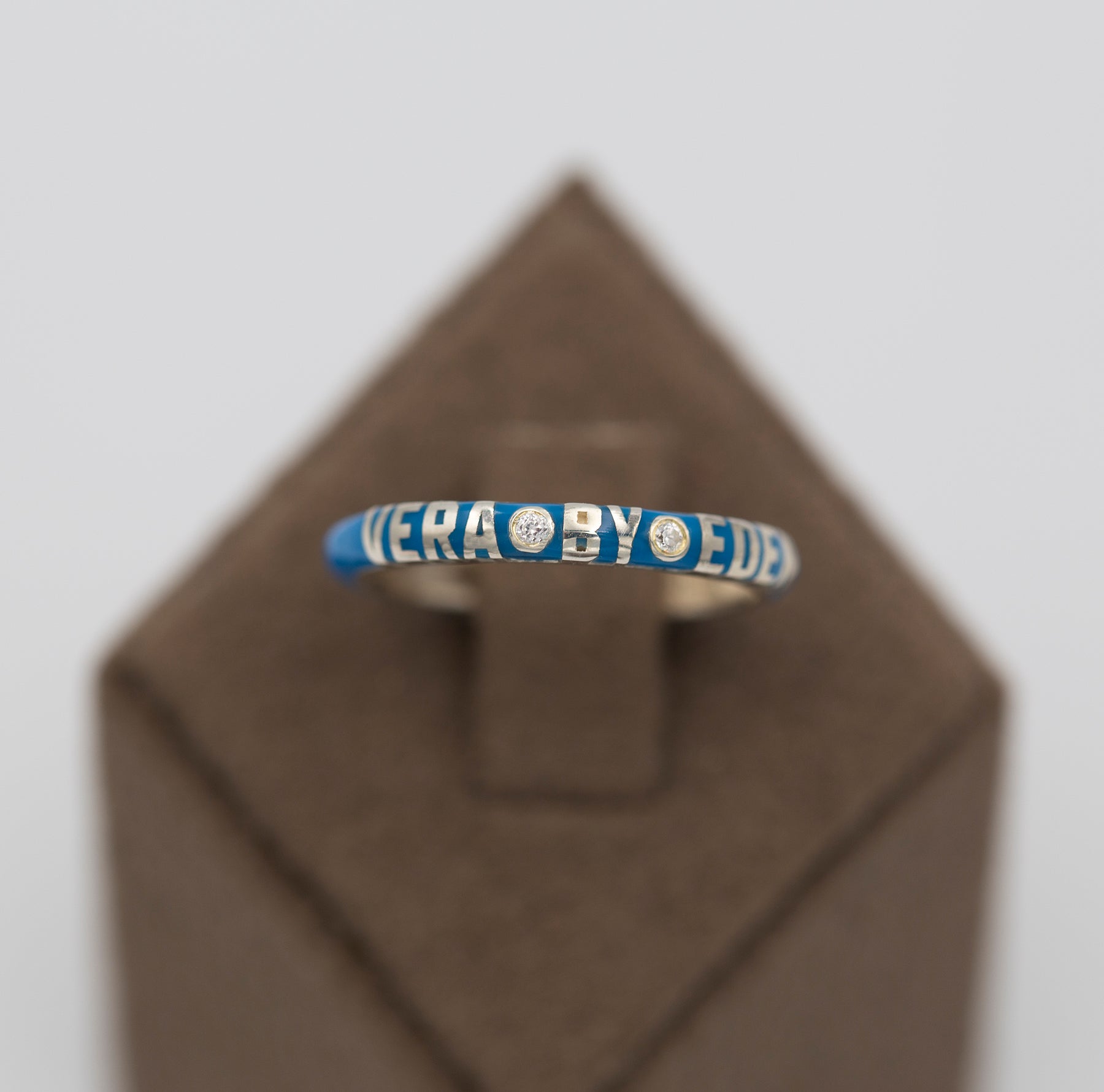 14 Ayar Altın Kişiselleştirilmiş Elmas Mineli Yüzük – Evania 