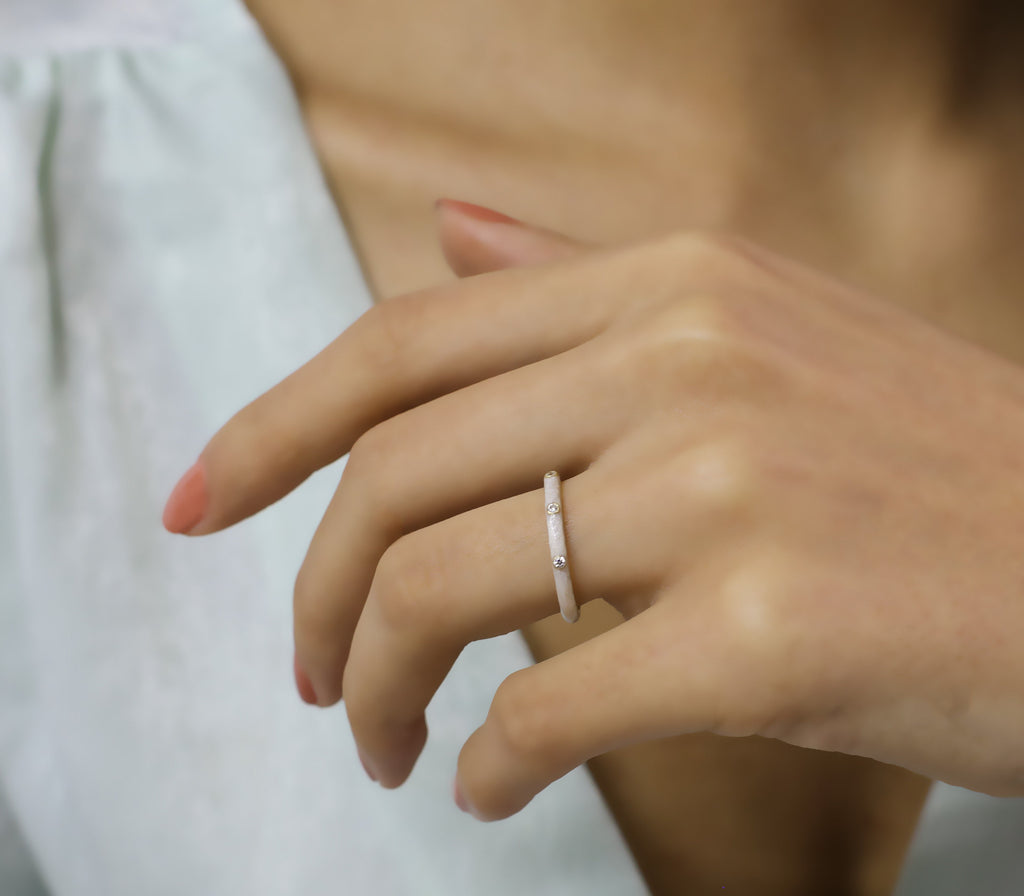 14K Gold Diamond Pearl Beige Enamel Ring – Prisme