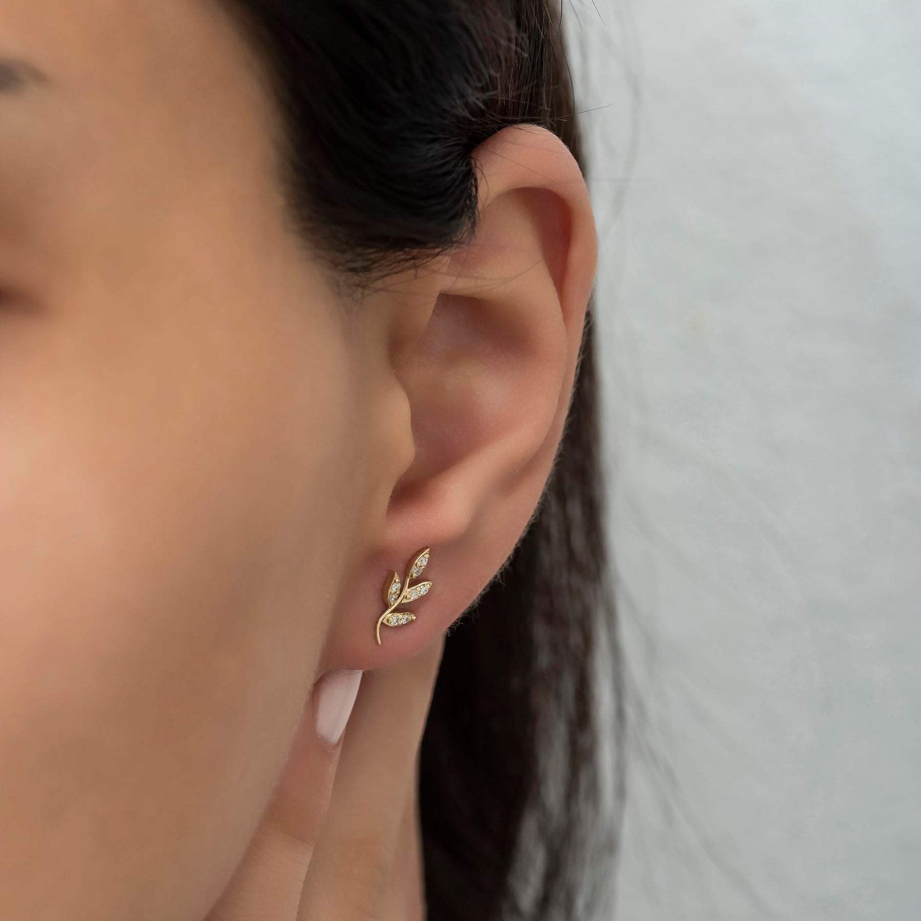 14K Gold Diamond Leaf Stud Earrings – Folia