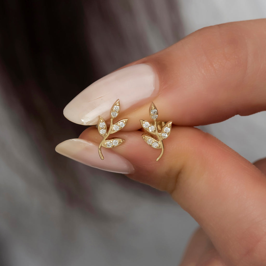 14K Gold Diamond Leaf Stud Earrings – Folia