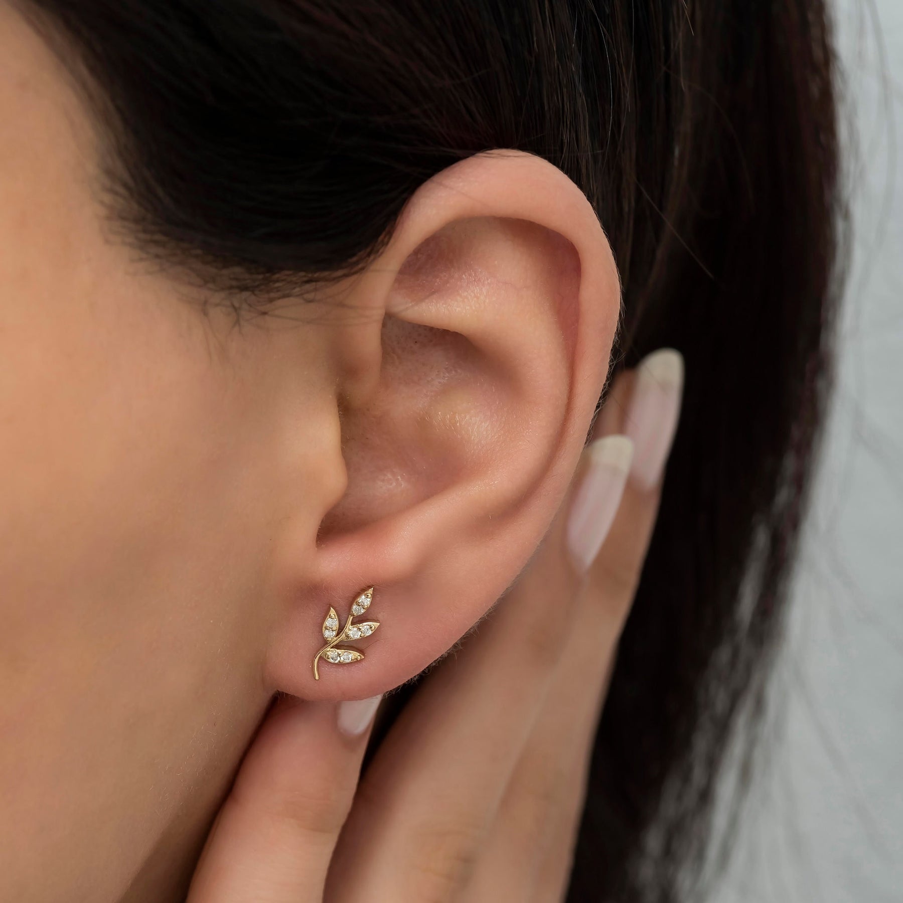 14K Gold Diamond Leaf Stud Earrings – Folia