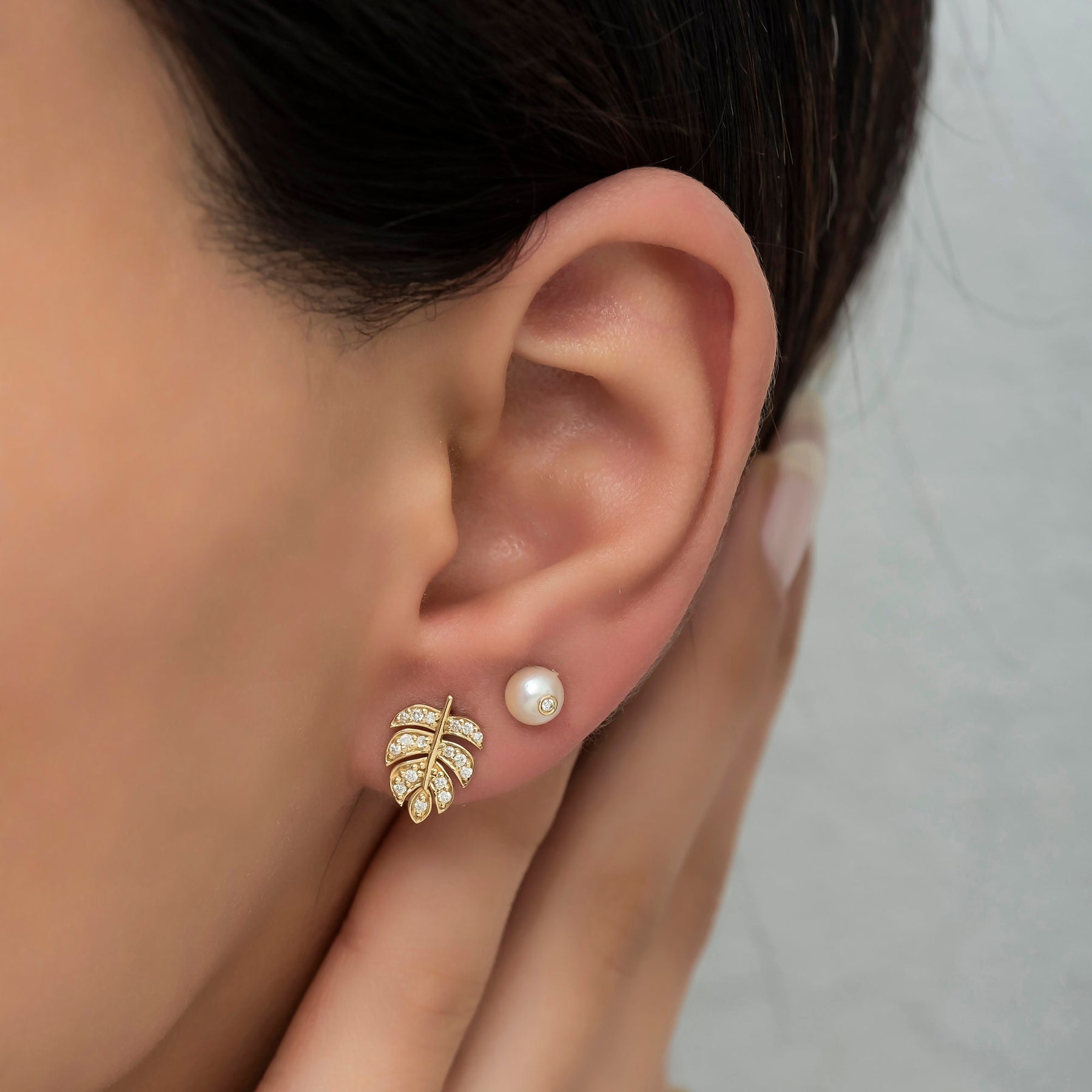 14K Gold Diamond Leaf Stud Earrings – Sylva