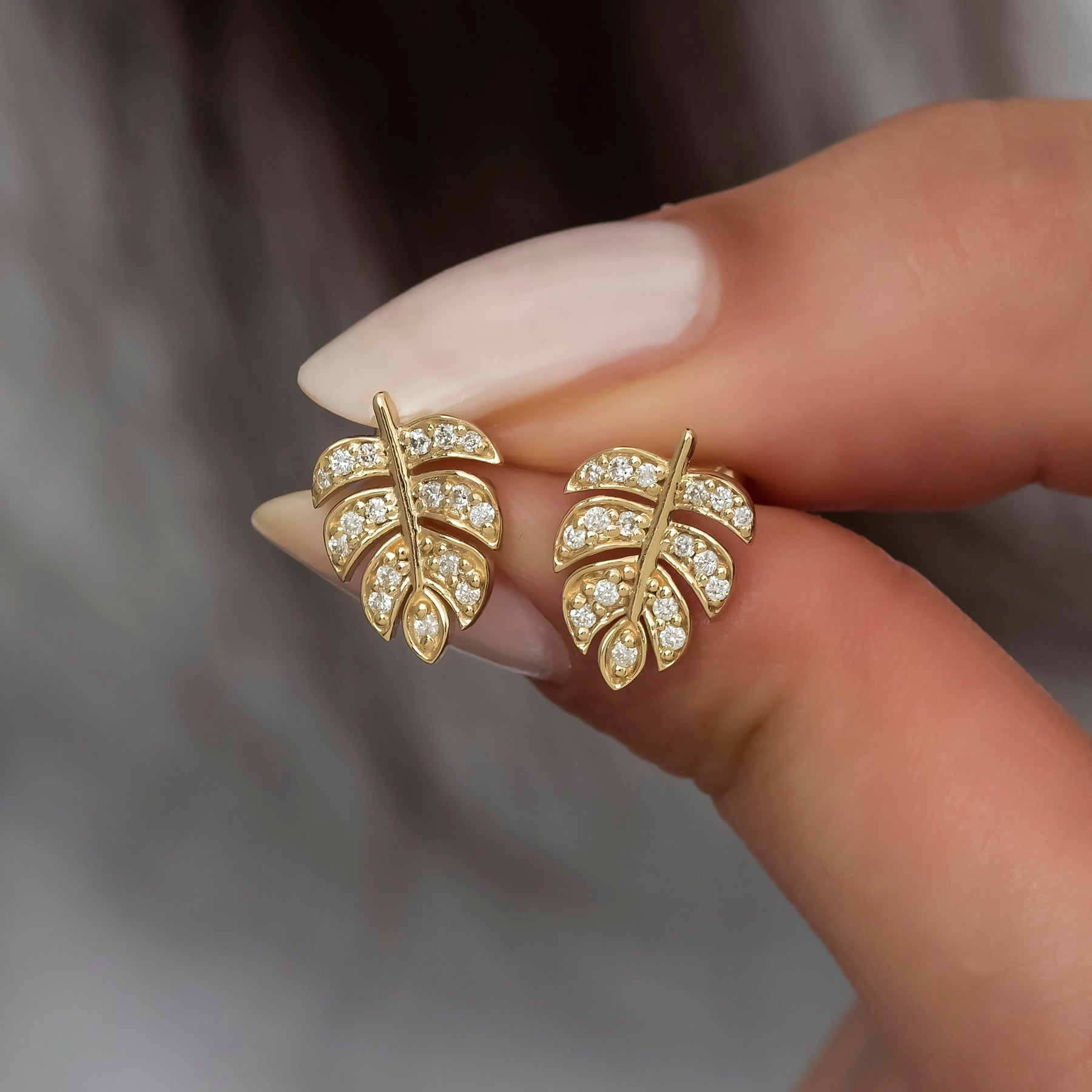 14K Gold Diamond Leaf Stud Earrings – Sylva