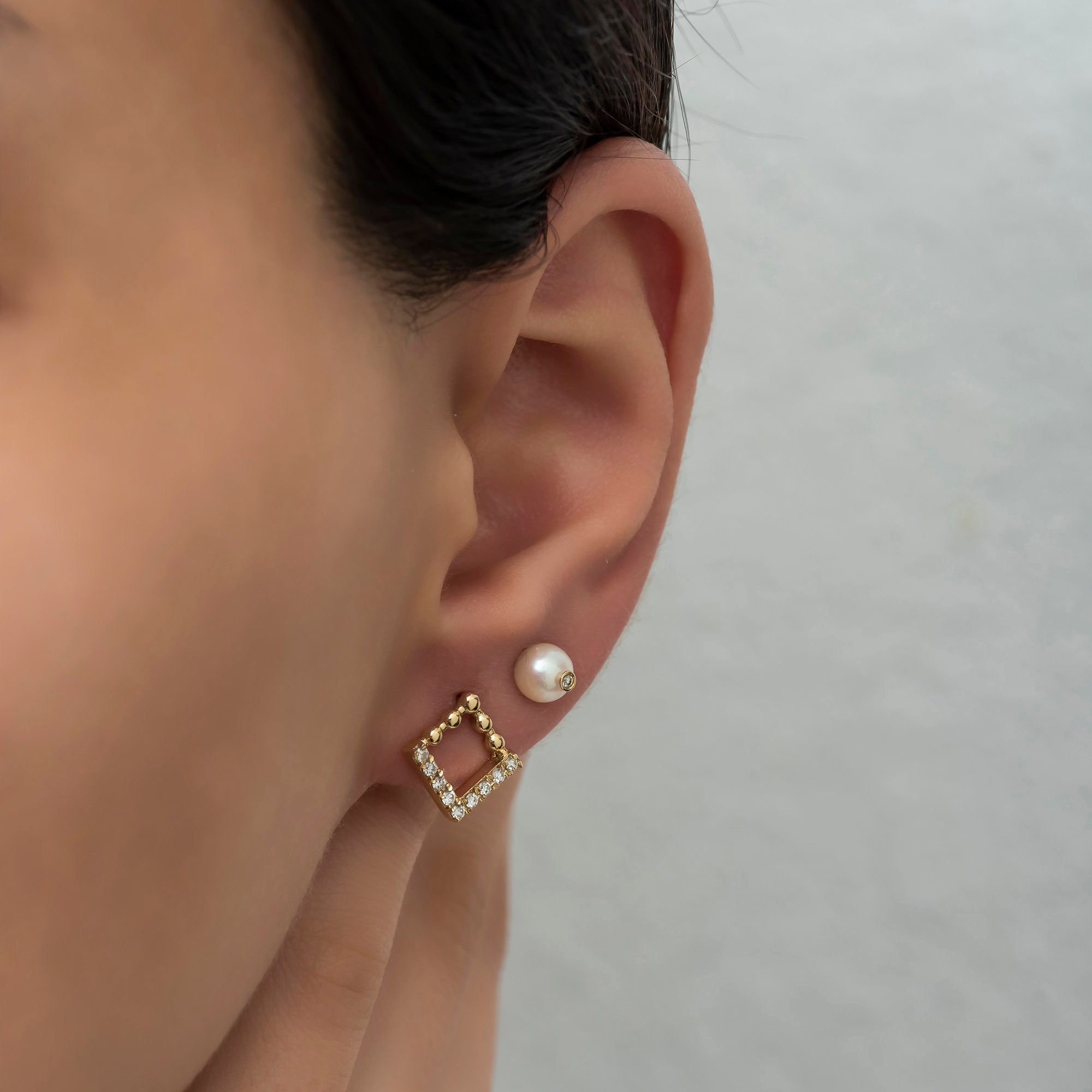 14K Gold Diamond Square Stud Earrings — Quadra