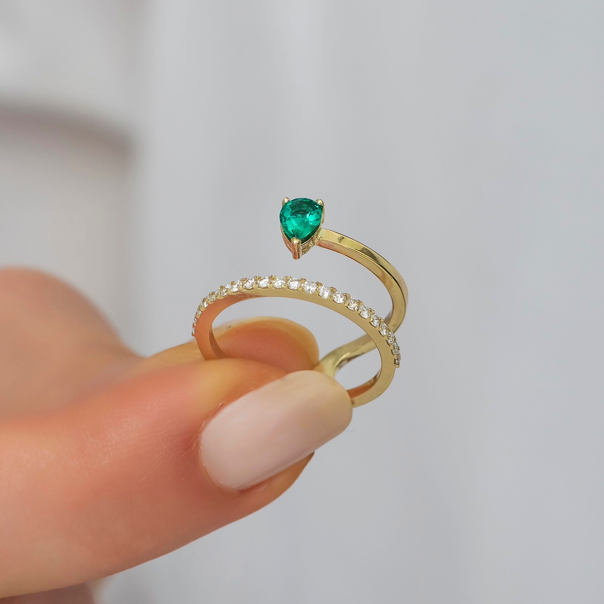 14K Gold Pear Emerald & Diamond Ring – Elviera