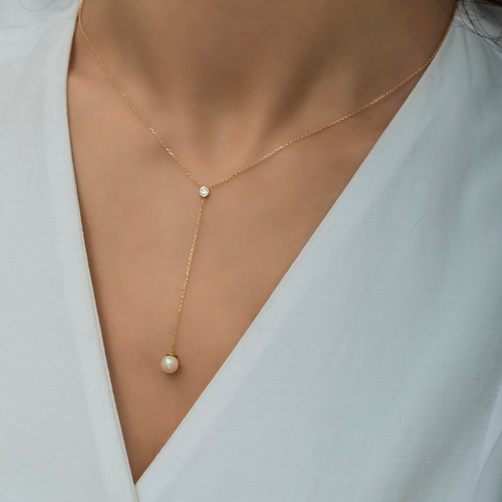 14K Gold Diamond & Pearl Necklace – Aurelia