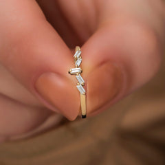 14K Solid Gold 5-Stone Baguette Diamond Ring – Nerise