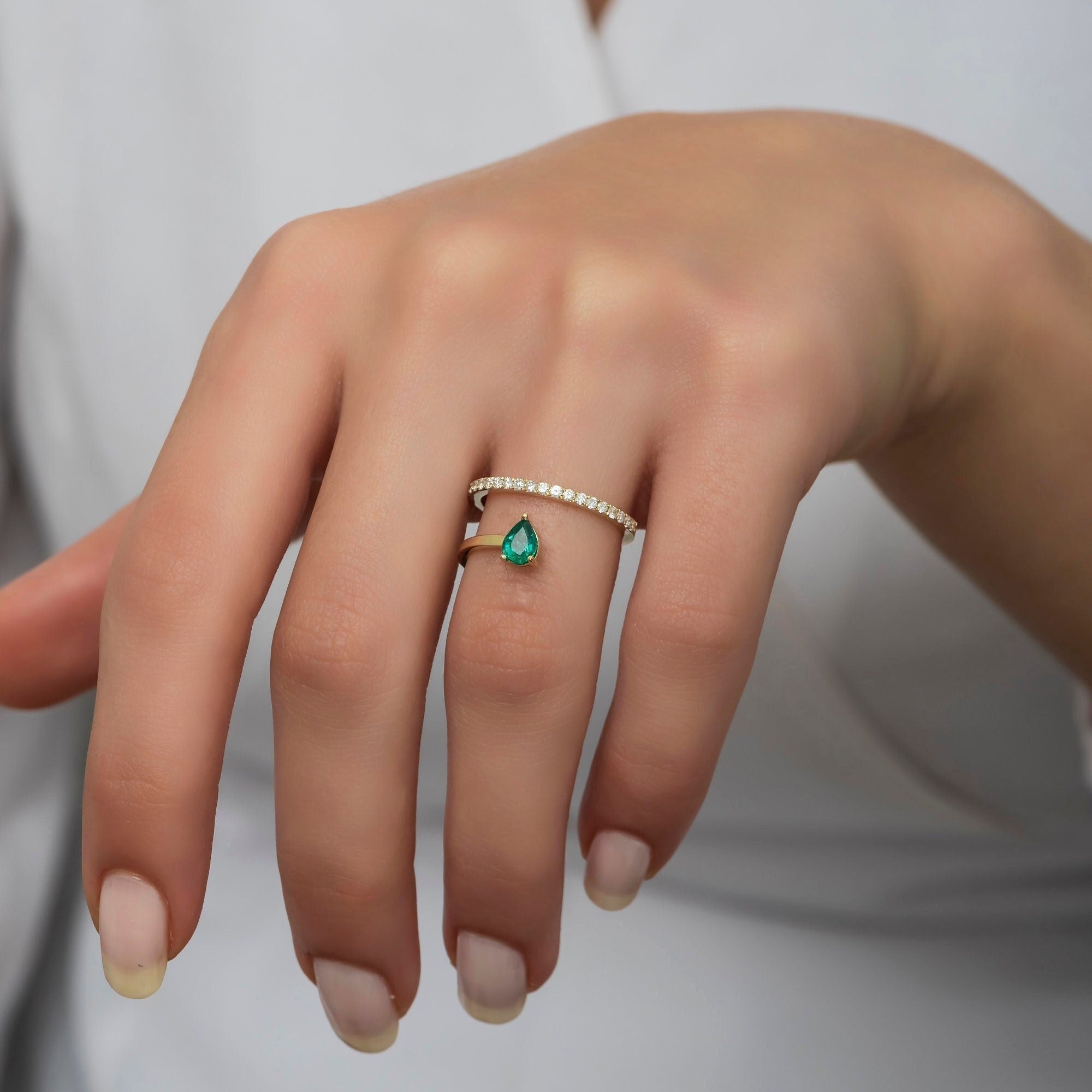 14K Gold Pear Emerald & Diamond Ring – Elviera