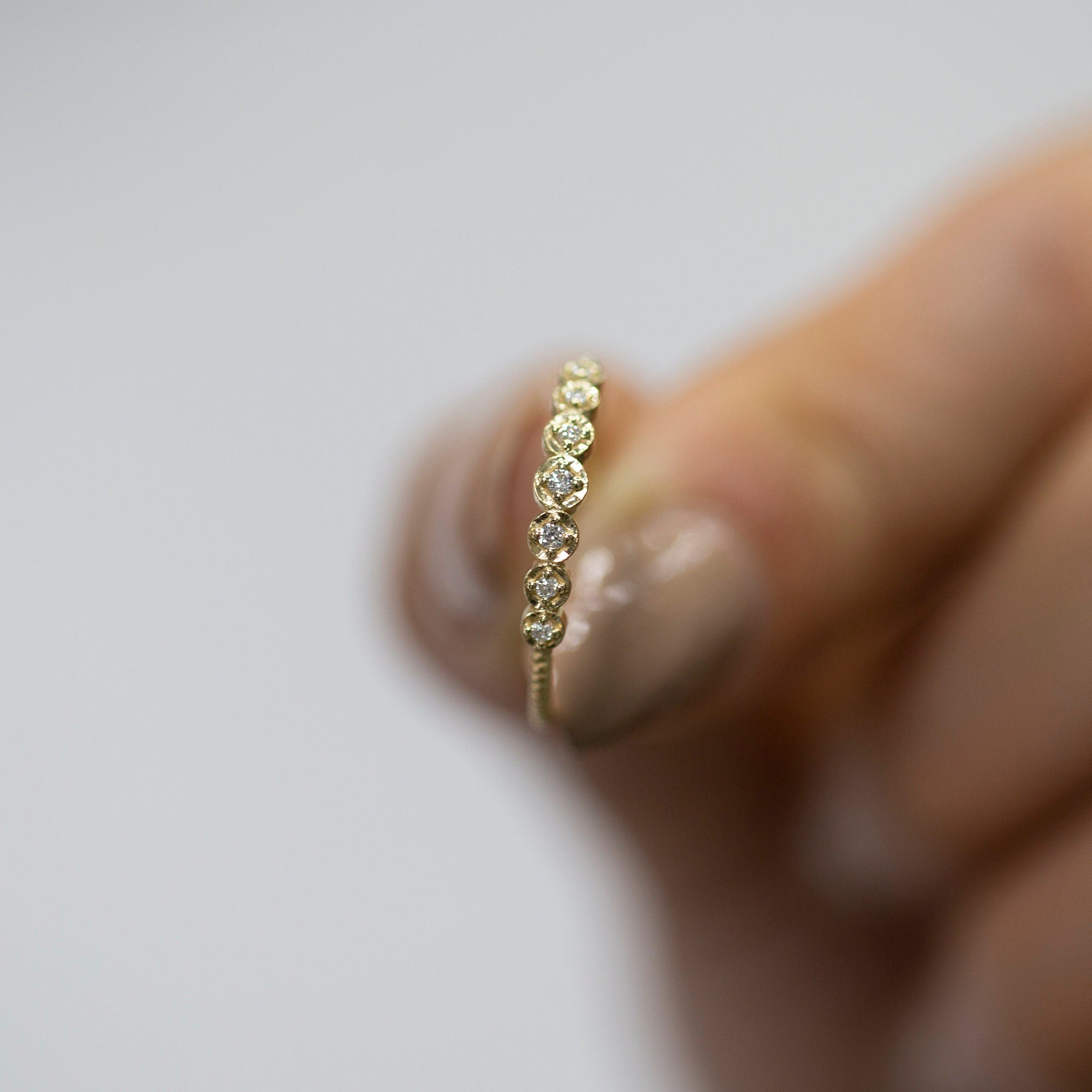 14K Gold Twisted Diamond Band Ring — Lucerne