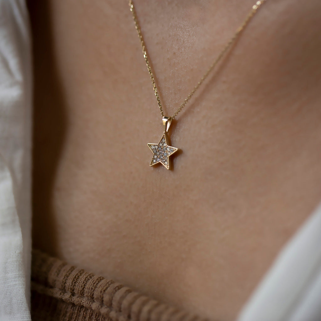 14K Gold Diamond Star Necklace – Celestalis