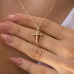 14 Ayar Altın Sonsuzluk Pırlanta Haç Kolye – Everlight 