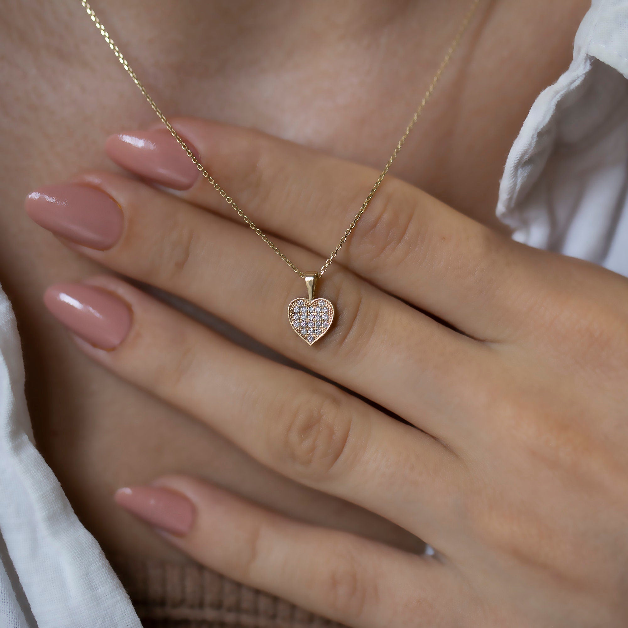 14K Solid Gold Diamond Heart Necklace – Everheart