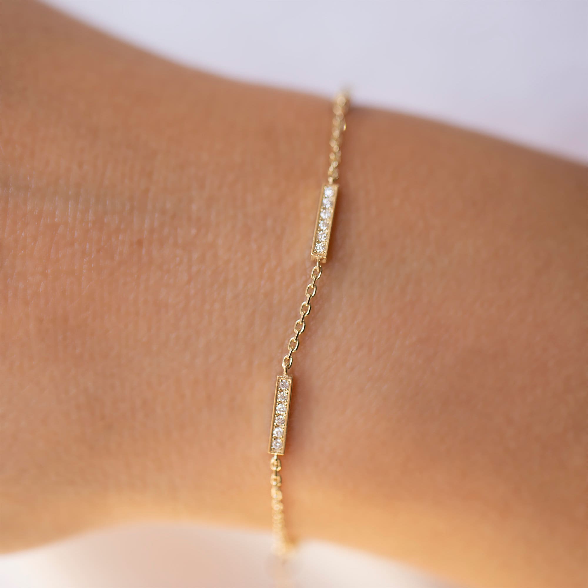 14K Gold Diamond Bar Bracelet – Varelia