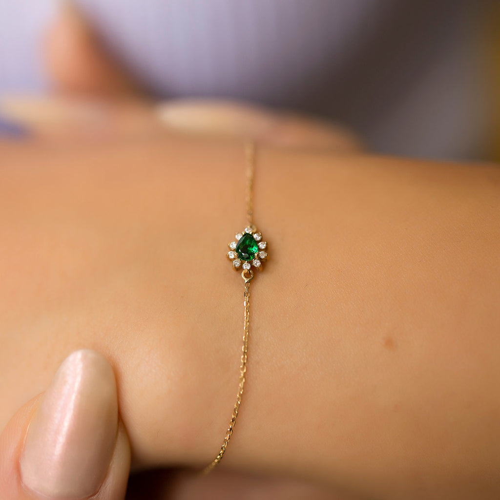 14K Gold Emerald & Diamond Pear Bracelet – Astra