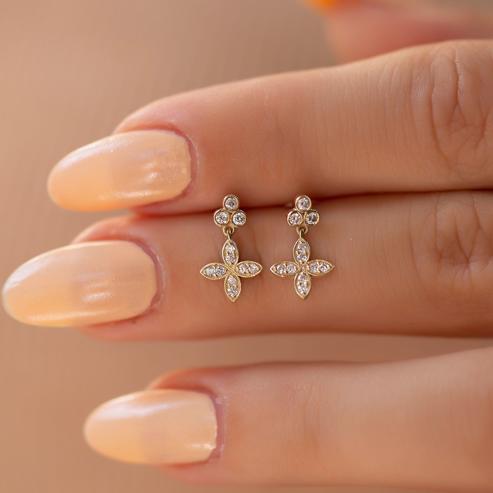 14K Gold Long Dangling Diamond Flower Stud Earrings / Diamond Clover Flower Stud Earrings / Dainty Flower Studs Earring/ Christmas Gifts