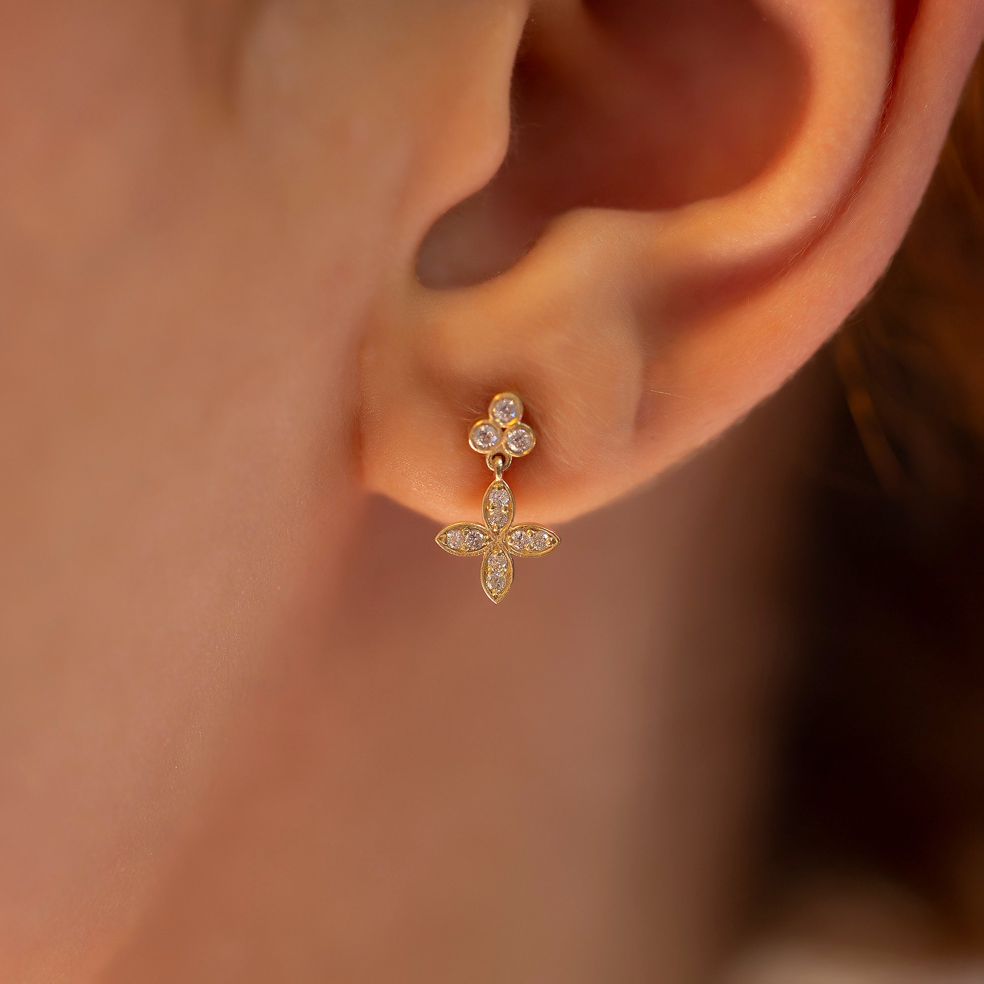14K Gold Long Dangling Diamond Flower Stud Earrings / Diamond Clover Flower Stud Earrings / Dainty Flower Studs Earring/ Christmas Gifts