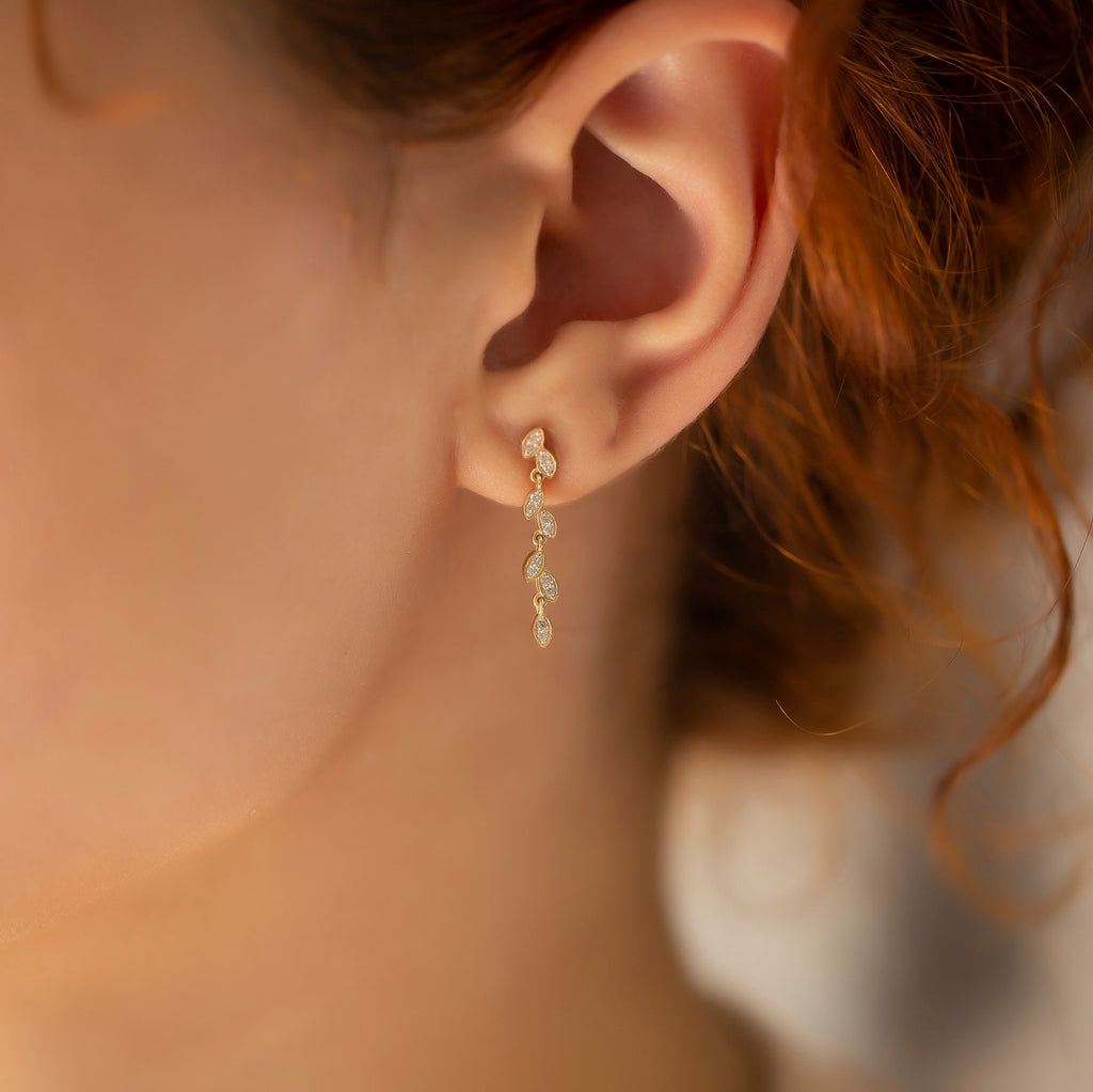 14K Gold Diamond Vine Dangle Earrings – Arboris