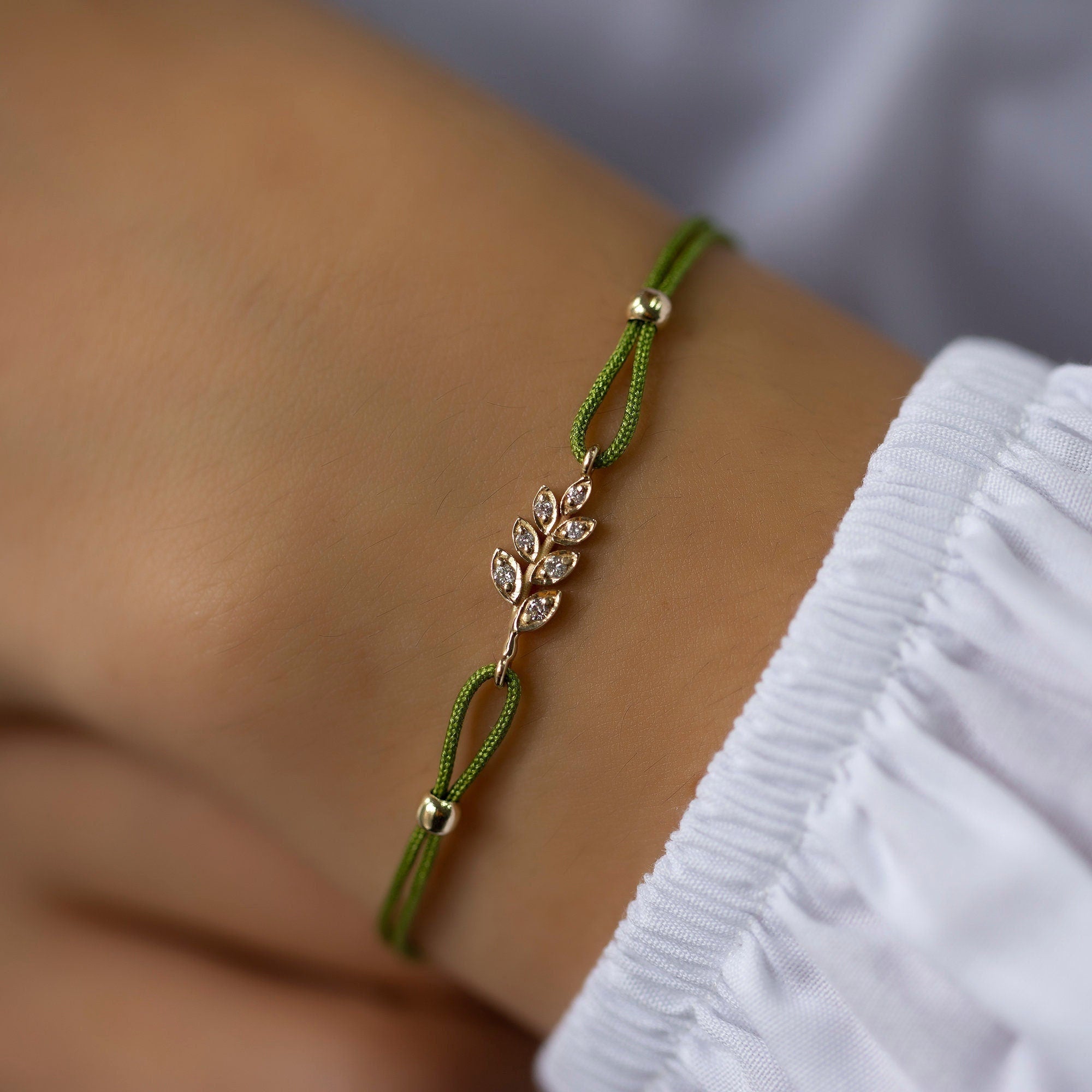 14K Gold Diamond Leaf Bracelet on Color Cord – Corde