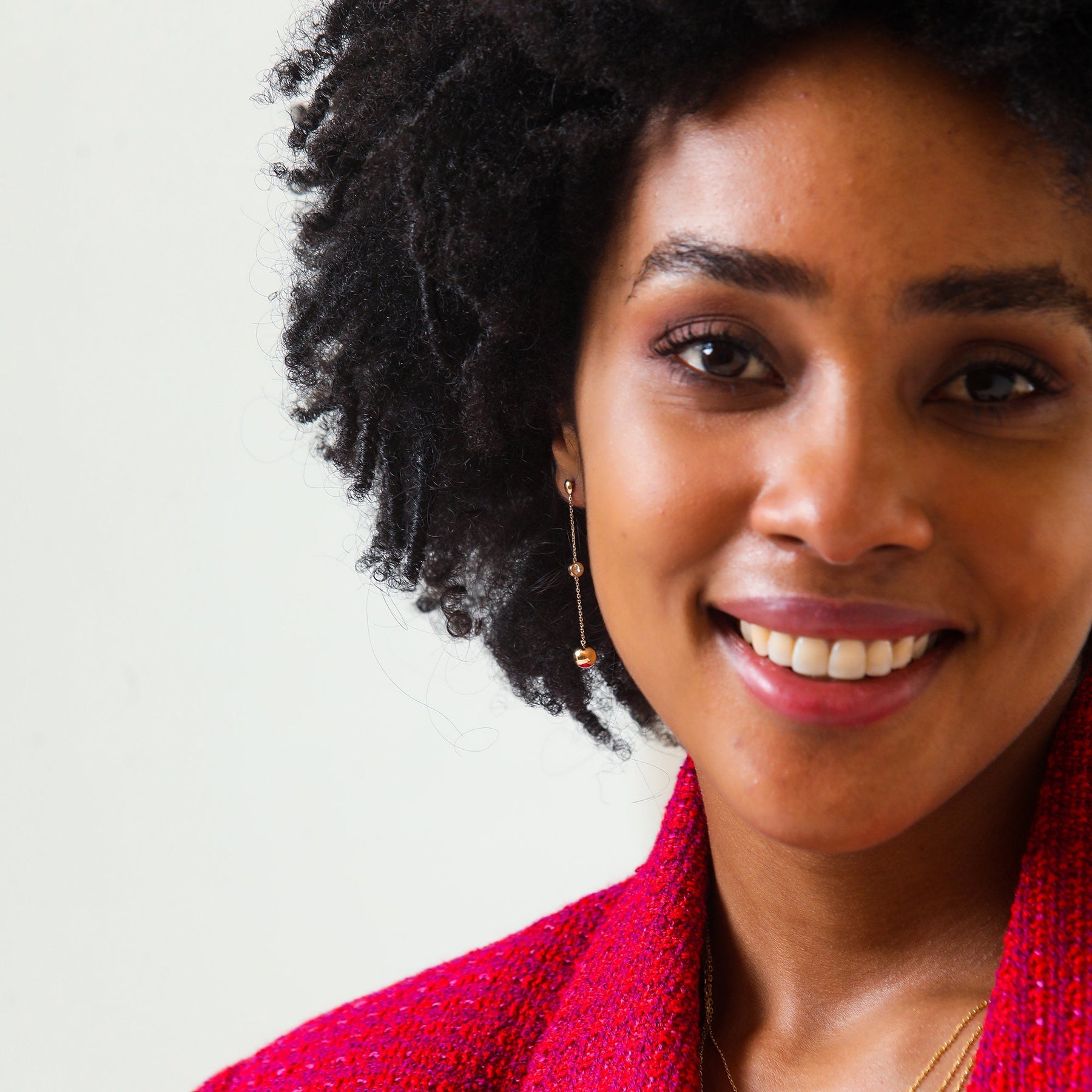 14 Ayar Altın Pırlanta Uzun Sallantılı Küpeler – Elongia 