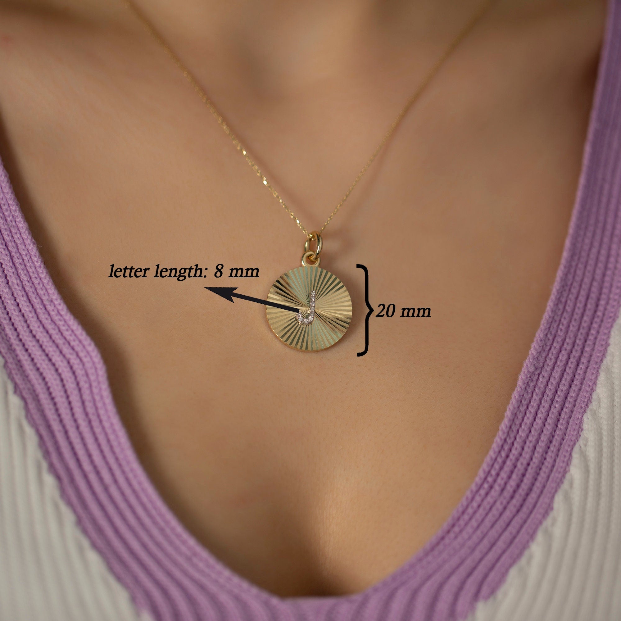 14K Gold Diamond Round Plate Initial Necklace – Carmiel