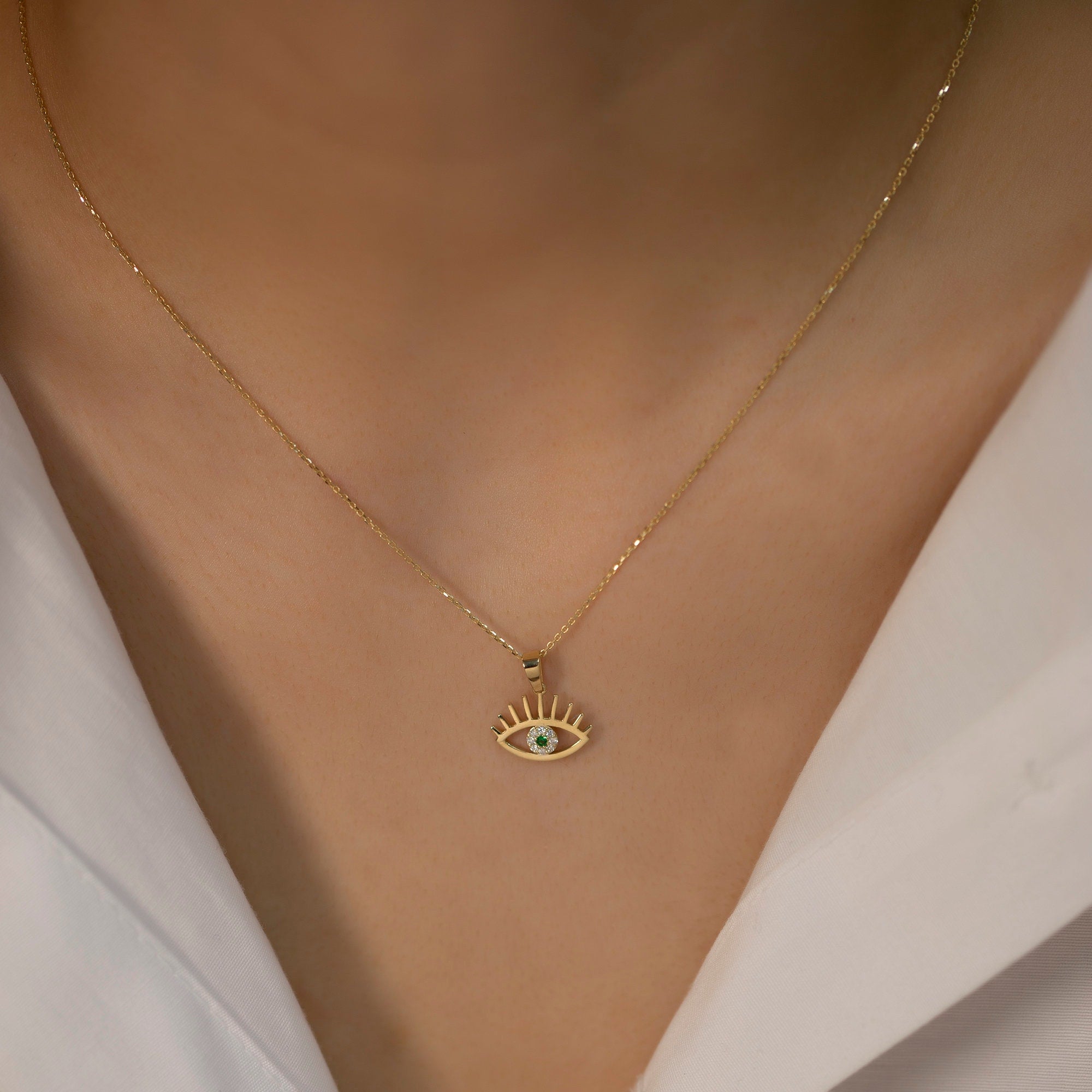 14K Gold Diamond Emerald Eye Necklace – Nazar