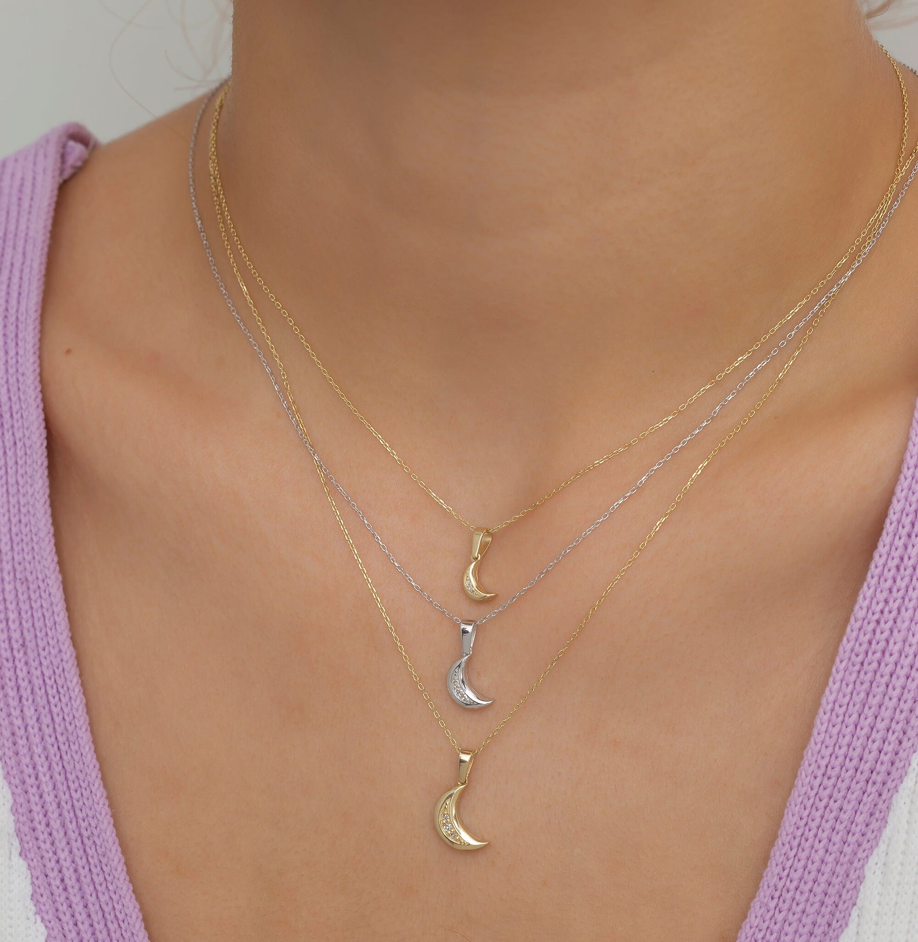 14K Solid Gold Diamond Crescent Moon Necklace – Lunette