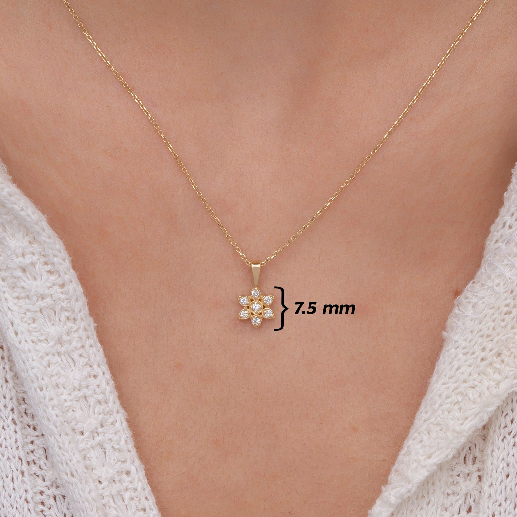 14K Solid Gold Diamond Flower Necklace – Petale
