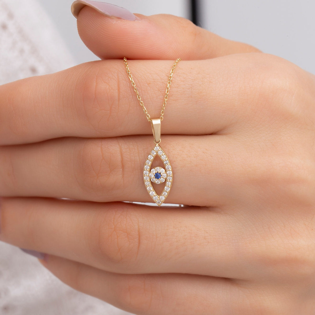 14K Gold Sapphire Vertical Evil Eye Necklace – Nazar