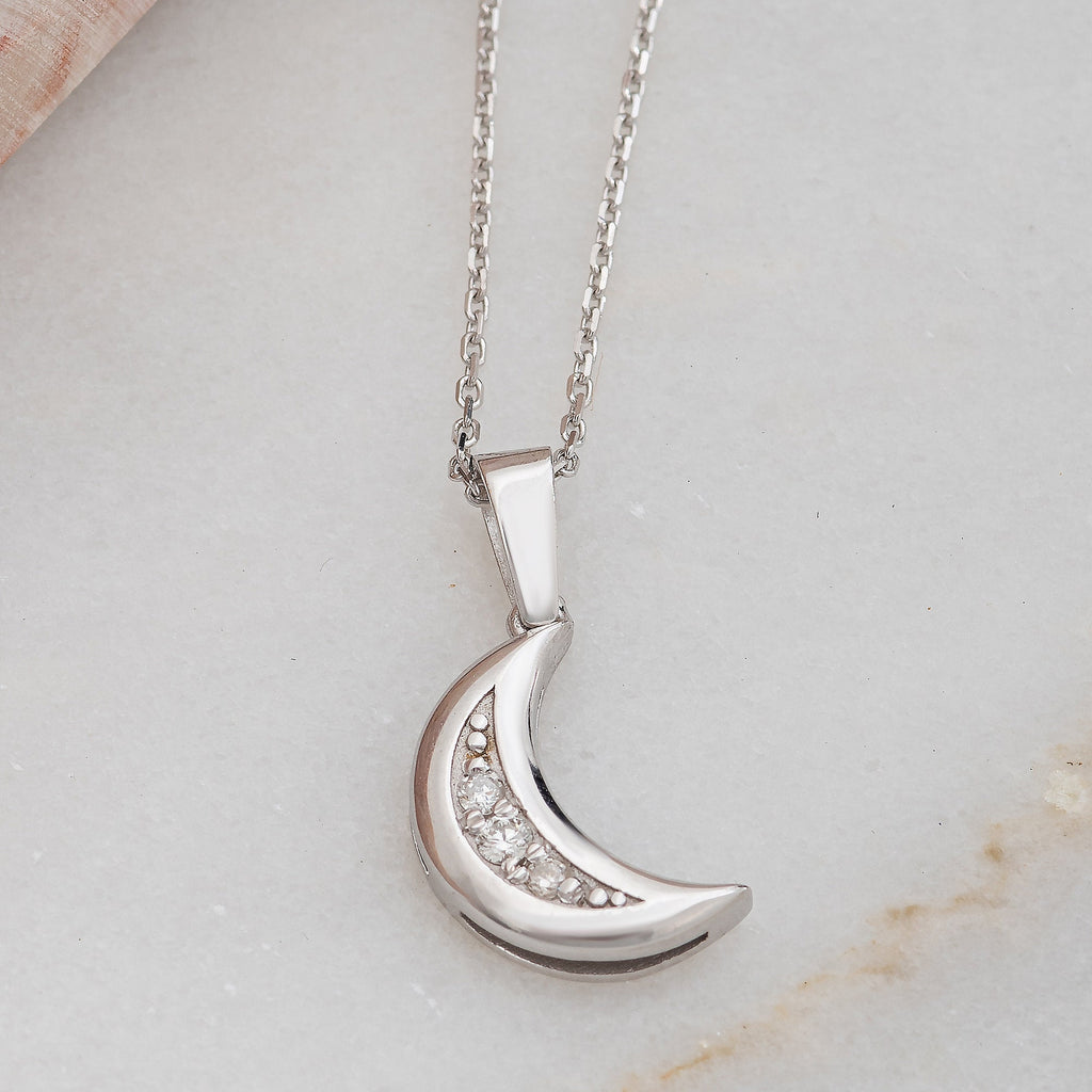 14K Solid Gold Diamond Crescent Moon Necklace – Lunette