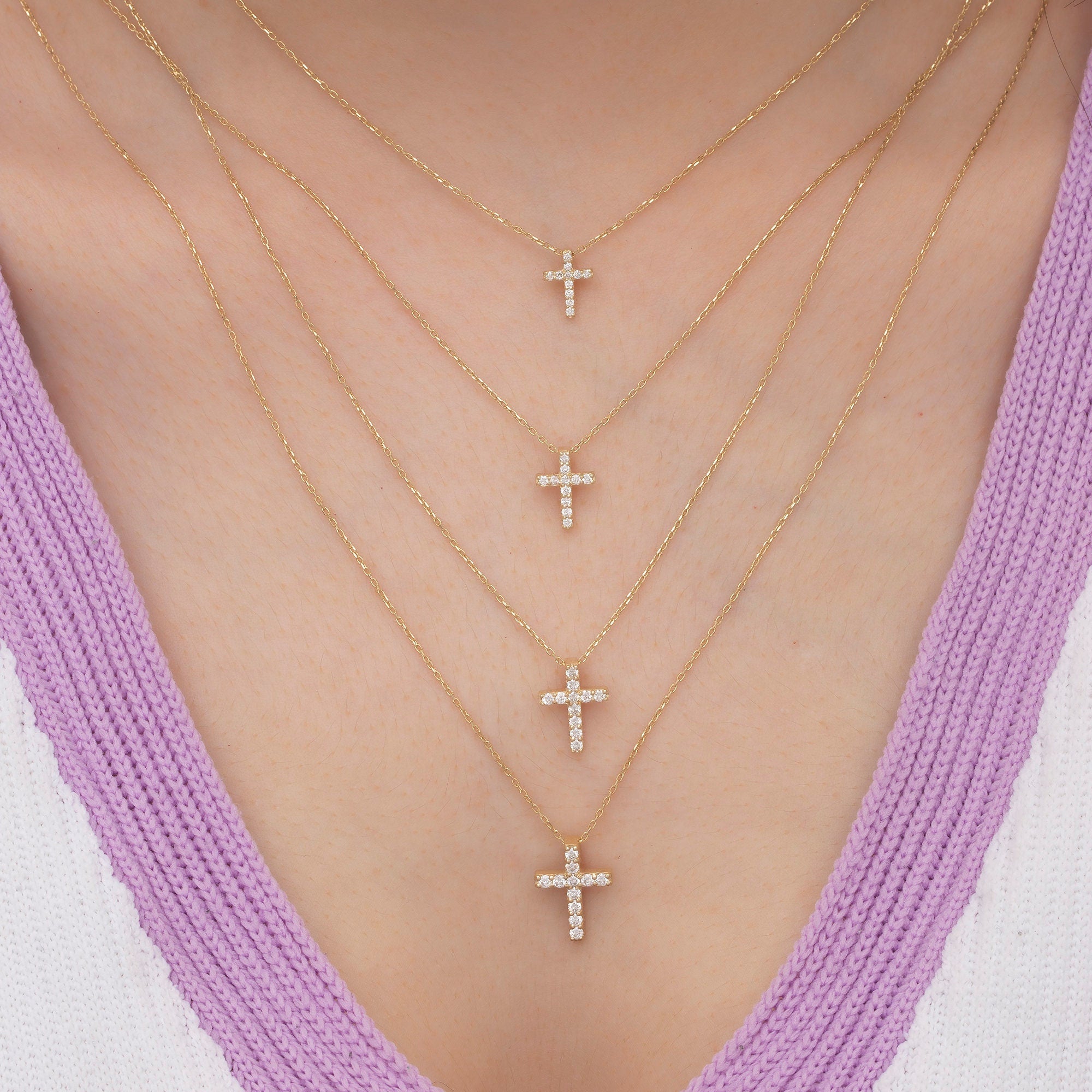 14K Gold Diamond Cross Necklace – Veyra