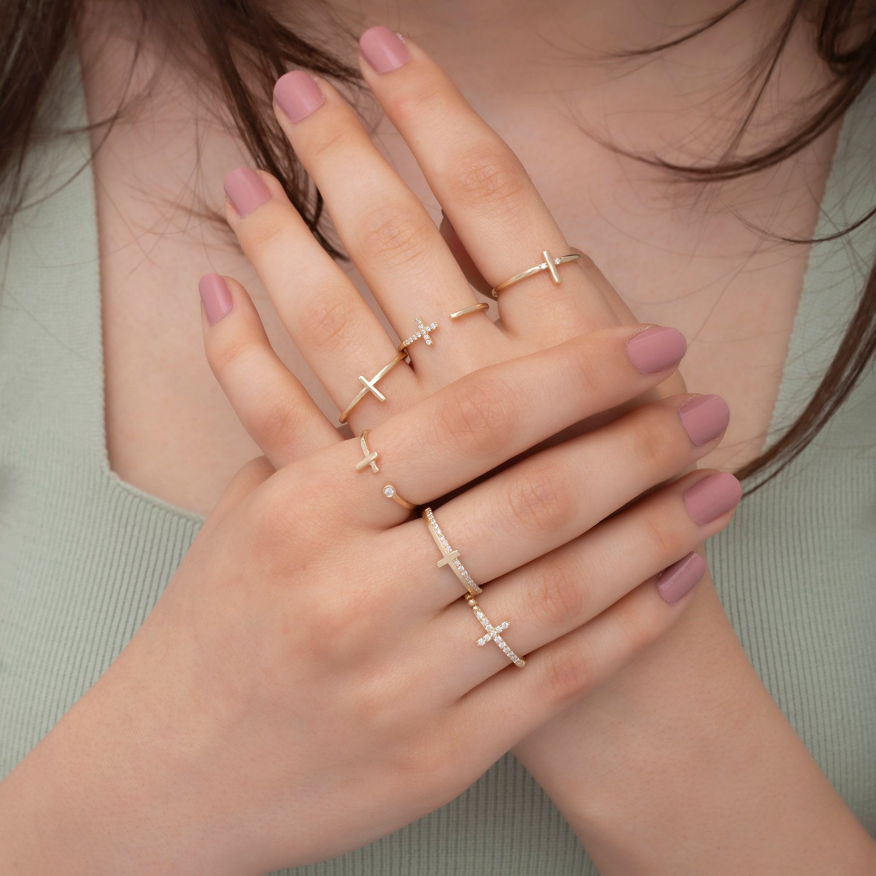 14 Ayar Altın Pırlanta Haç Yüzük — Elthara 