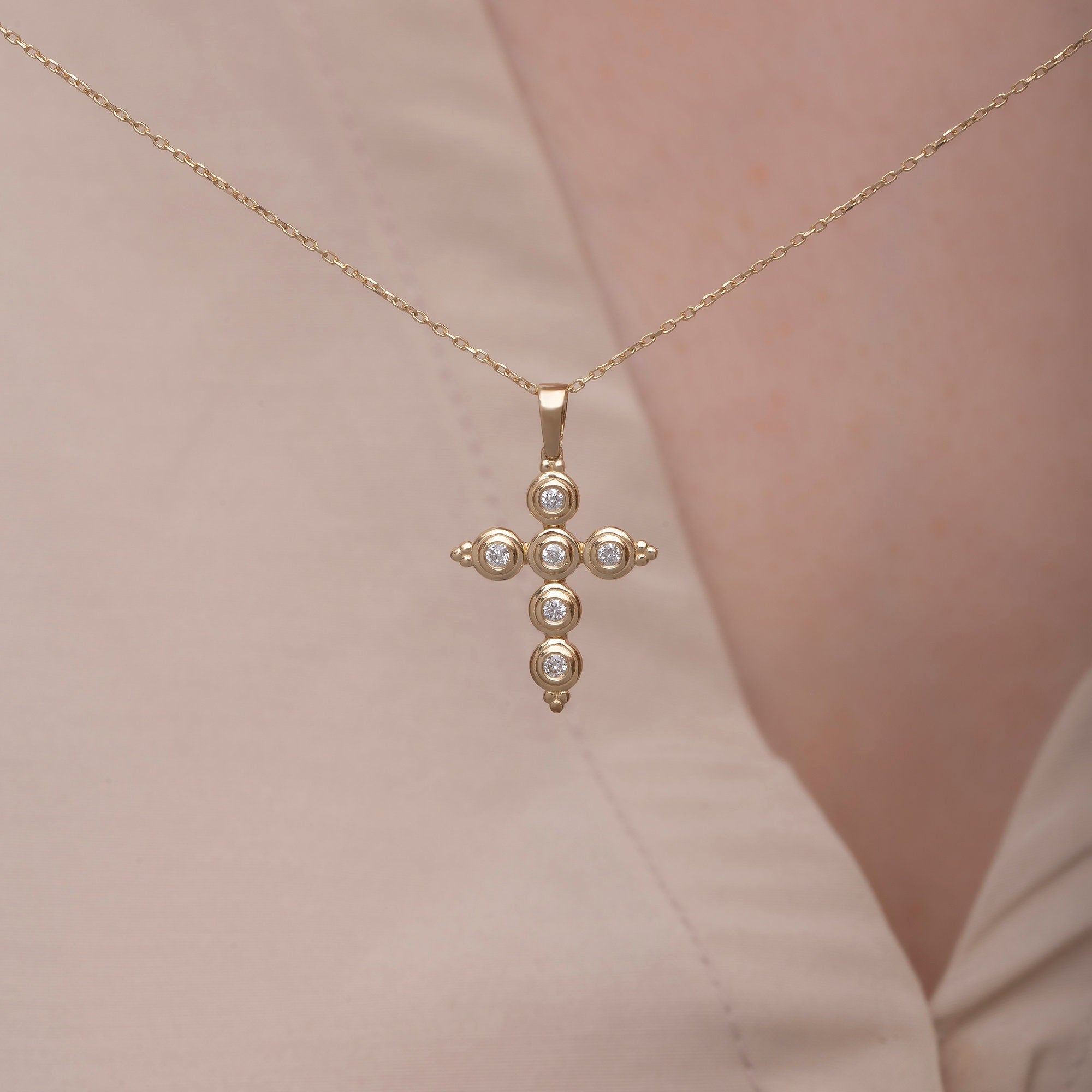 14K Gold Diamond Cross Necklace – Serian