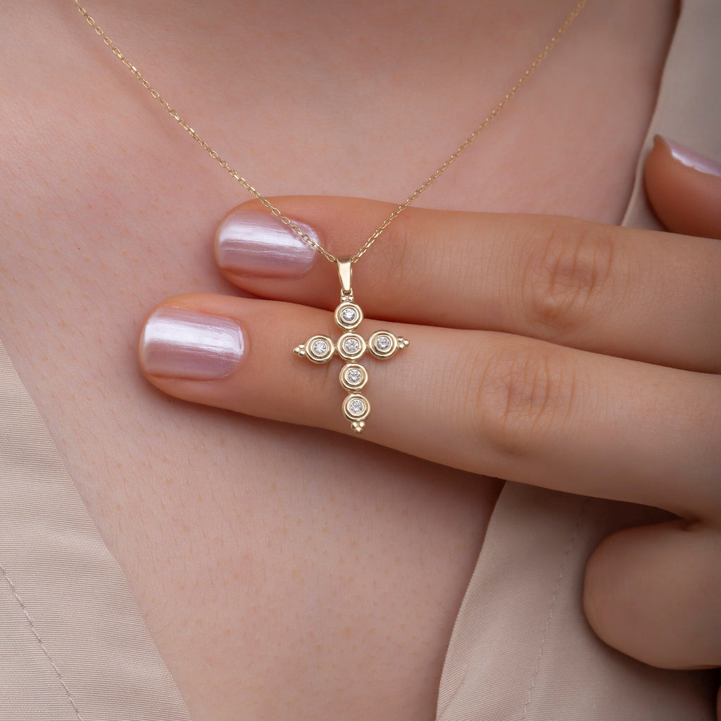 14K Gold Diamond Cross Necklace – Serian