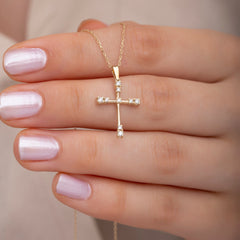14K Gold Diamond Cross Necklace – Selvian