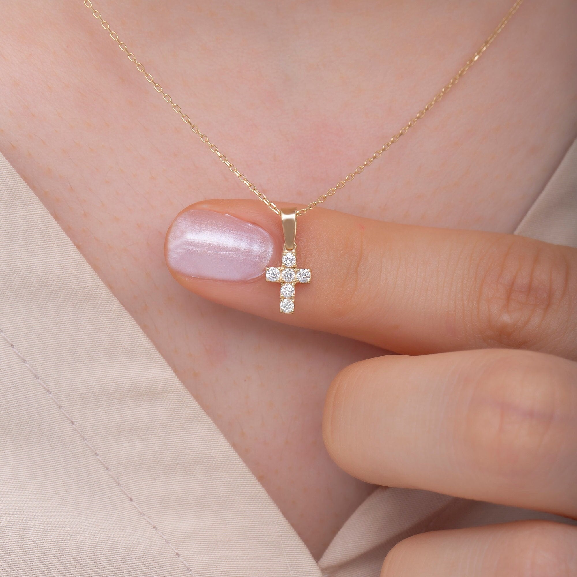 14K Gold Diamond Cross Necklace – Caedyn