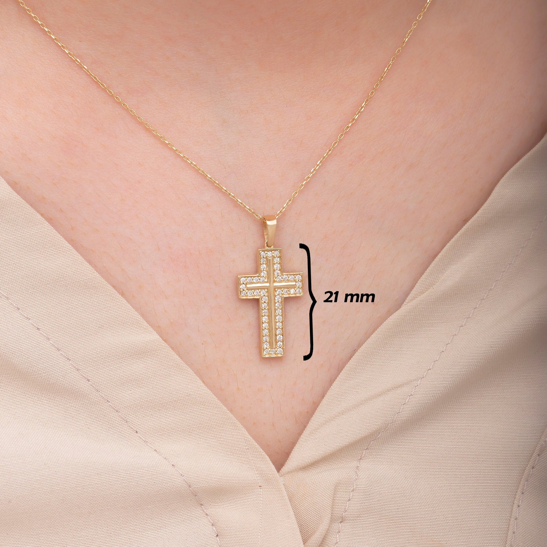 14 Ayar Altın Pırlanta Haç Kolye – Arvian