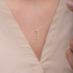 14K Gold Diamond Cross Necklace – Selora