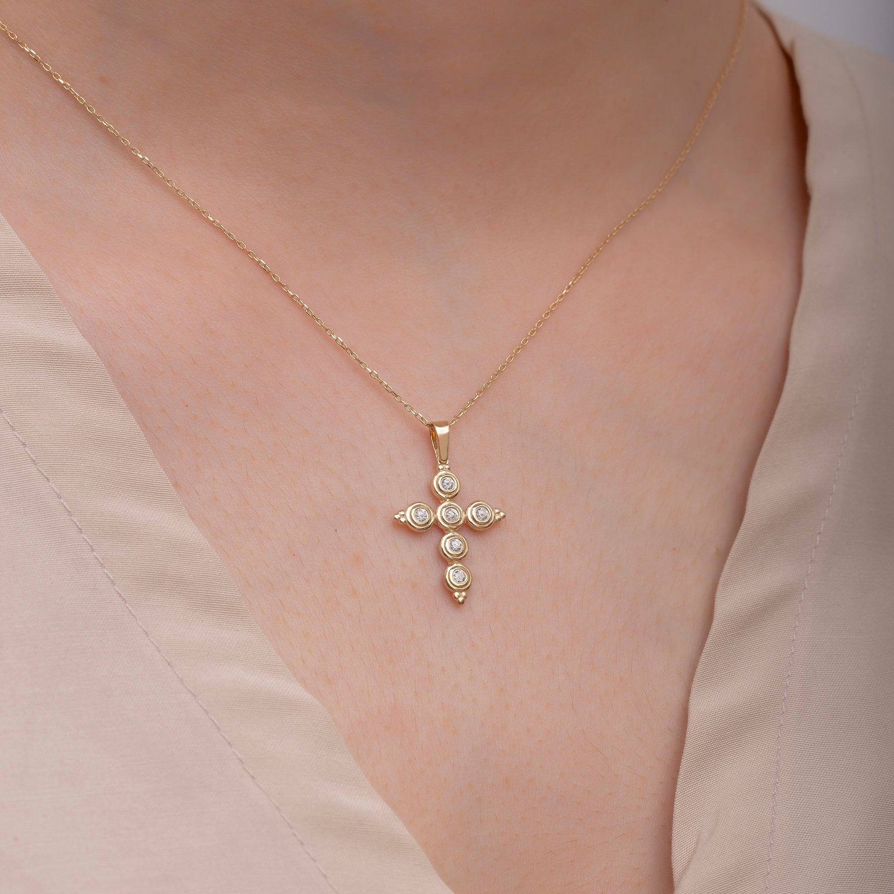 14K Gold Diamond Cross Necklace – Serian