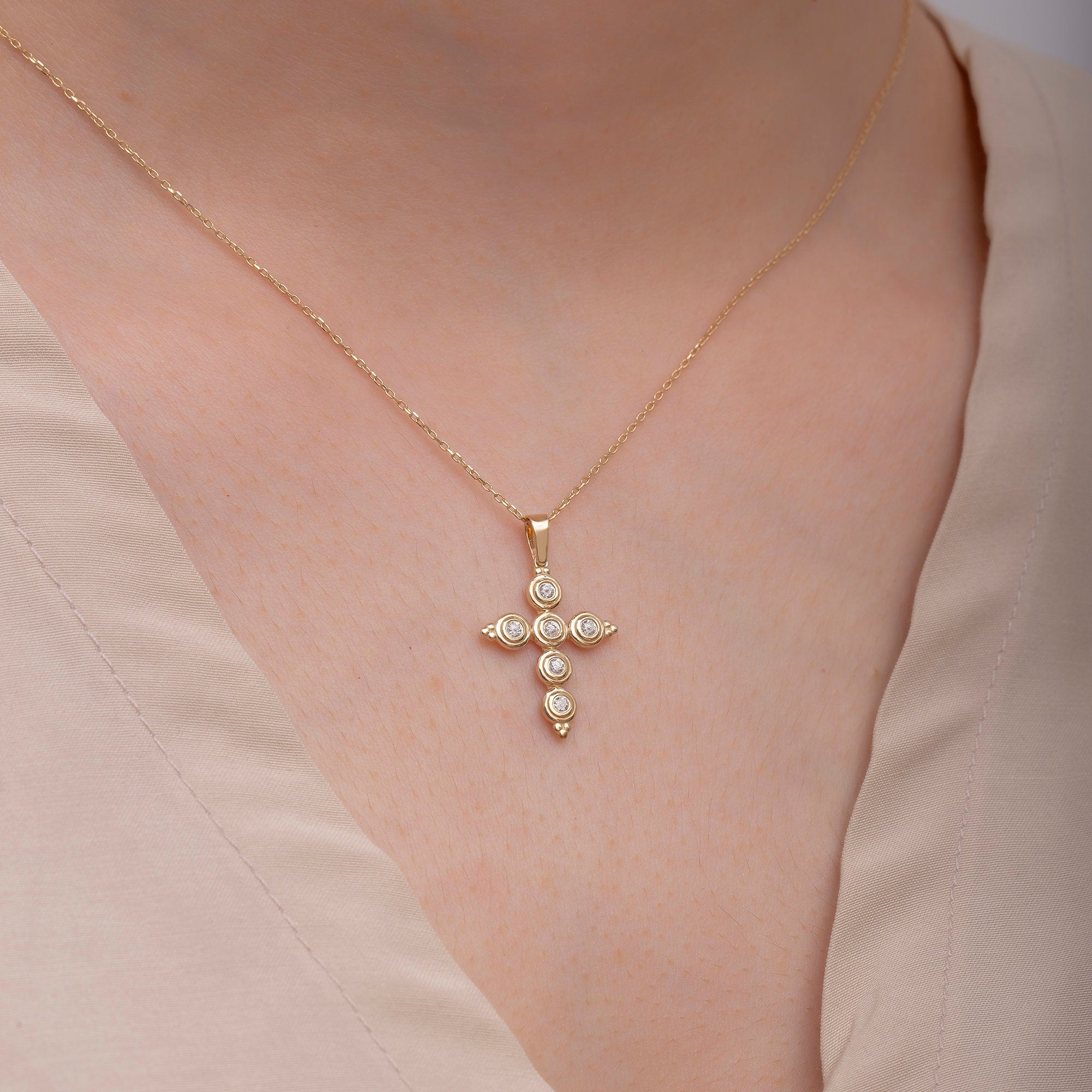 14K Gold Diamond Cross Necklace – Serian