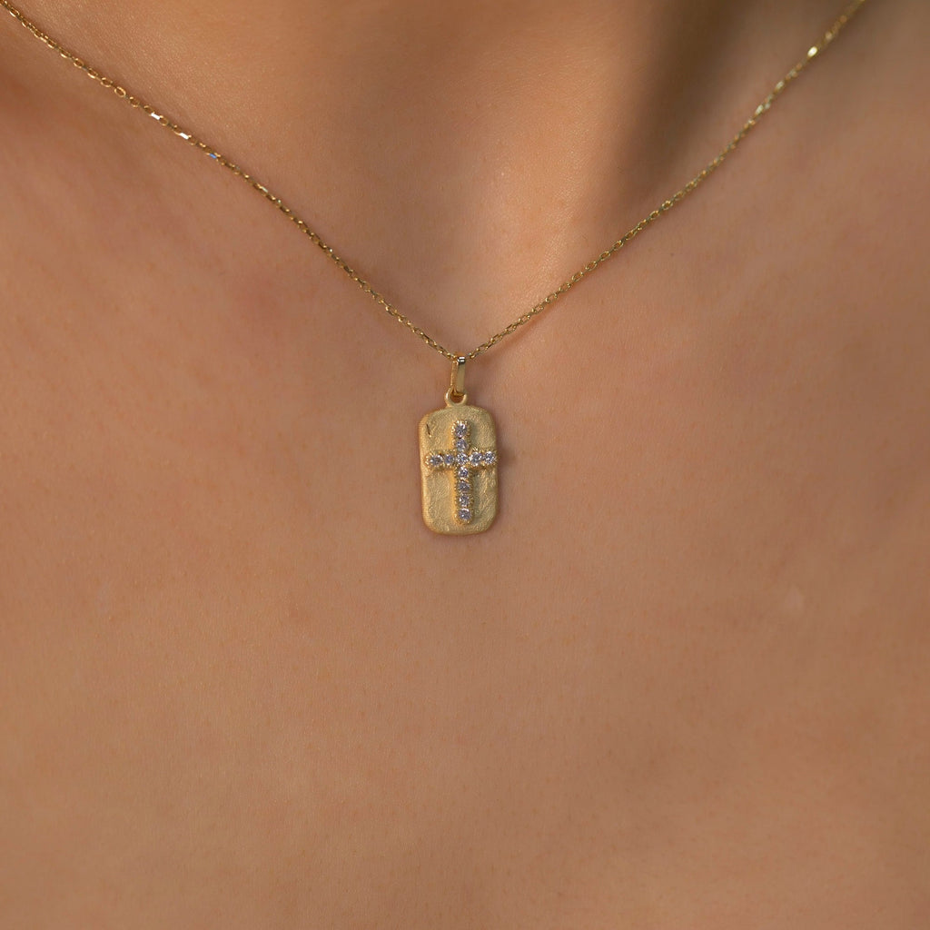 14K Gold Diamond Cross Necklace – Relic
