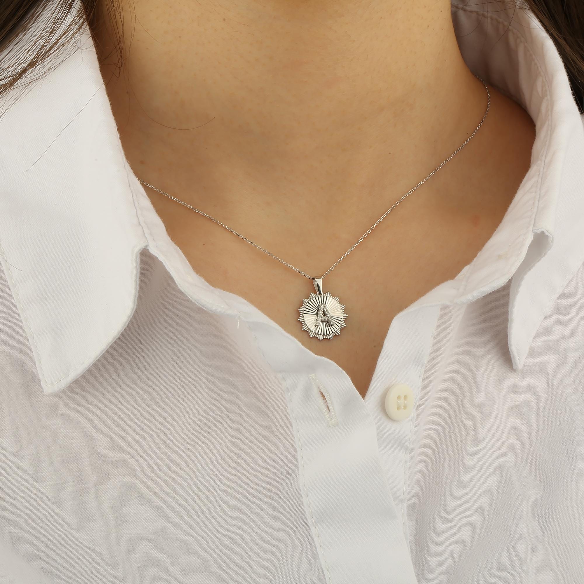 14K Gold Diamond Initial Disc Necklace – Lumina Letter
