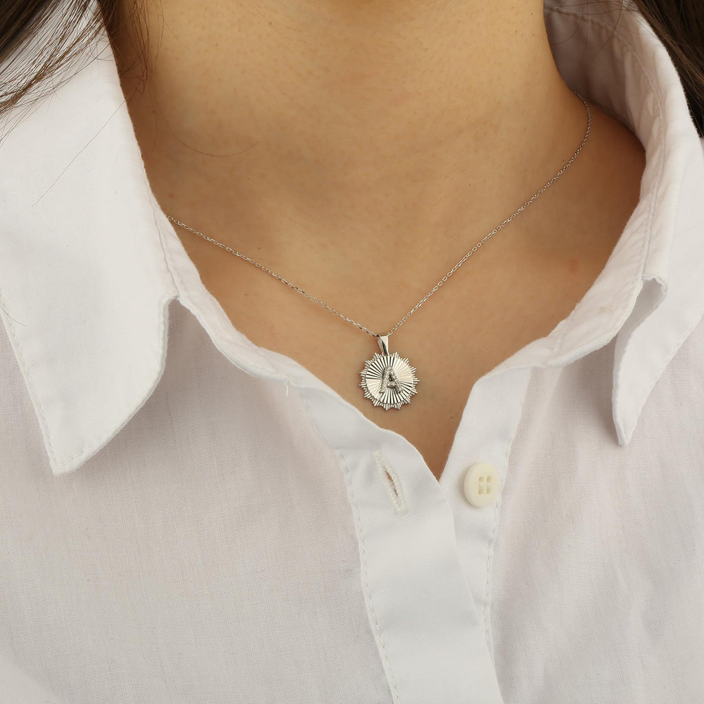 14K Gold Diamond Round Initial Necklace – Herald