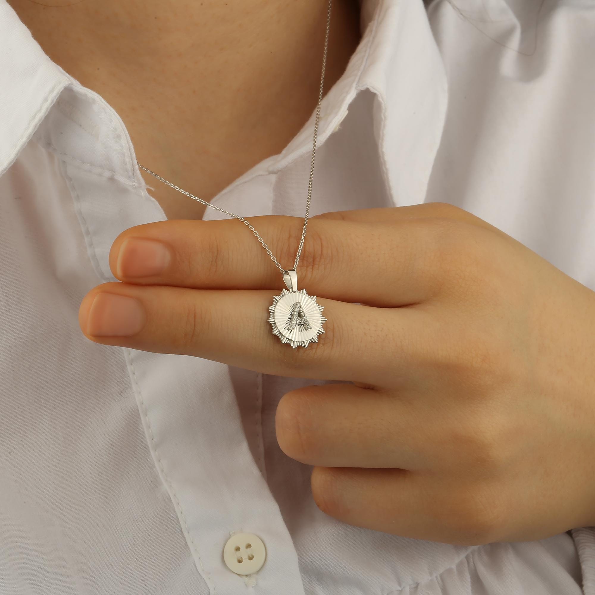 14K Gold Diamond Initial Disc Necklace – Lumina Letter